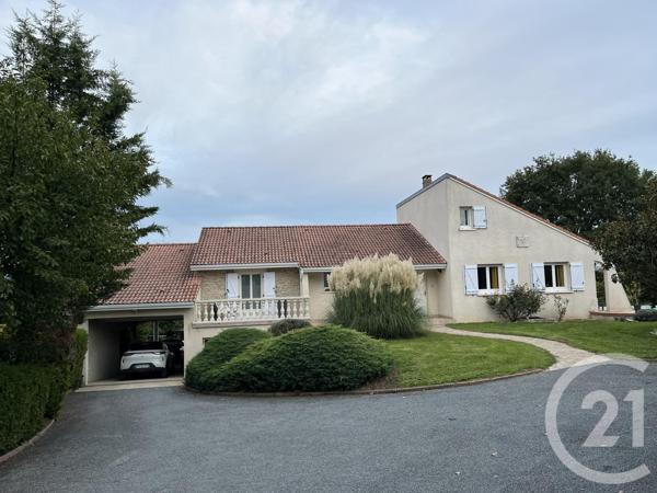 Maison à vendre  6 pièces - 202 m2 DOMERAT - 03