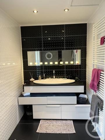 Maison à vendre  6 pièces - 202 m2 DOMERAT - 03