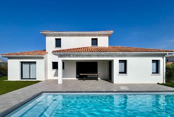 Élégance contemporaine & art de vivre au soleil - Villa d'exception à Vaux-sur-Mer