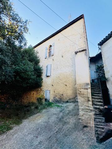 Appartement T2bis entièrement refait - Réf VAUTOUR