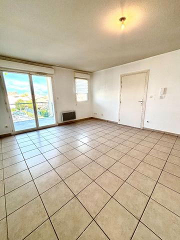 Appartement T3 - ref JAUNE