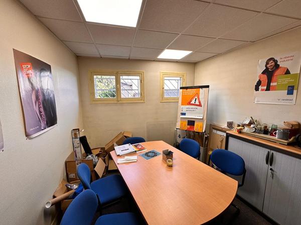 RETHEL - Local commercial de 75 m2