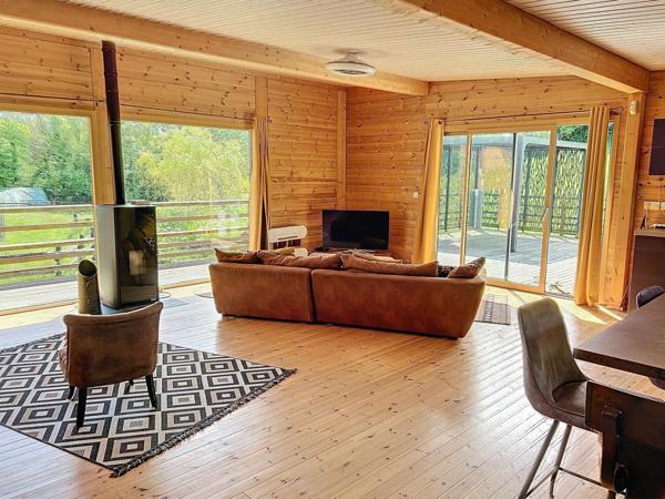Magnifique Propriété de 2021 en bois finlandais de 135 m² + Studio indépendant de30m2 à La Haye-d'Ectot - 7550m2 terrain -