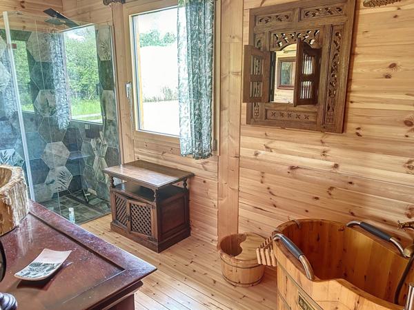 Magnifique Propriété de 2021 en bois finlandais de 135 m² + Studio indépendant de30m2 à La Haye-d'Ectot - 7550m2 terrain -