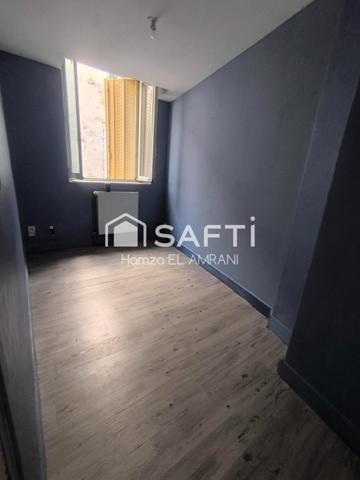 Jolie petite maison de ville mitoyenne