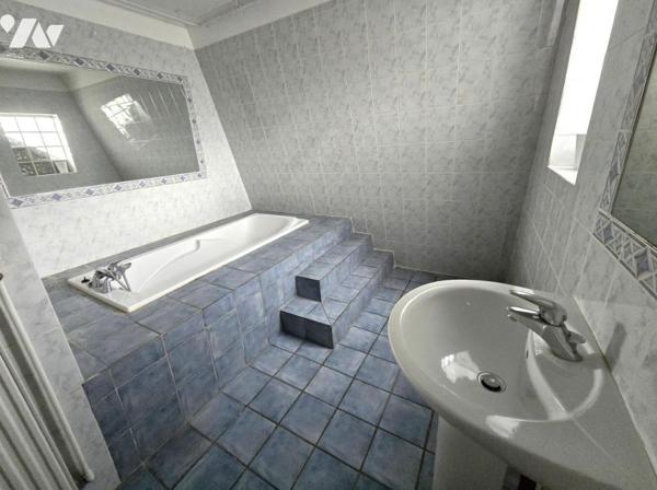 QUARTIER PAVILLONAIRE Proche des commerces de l'Avenue de la République