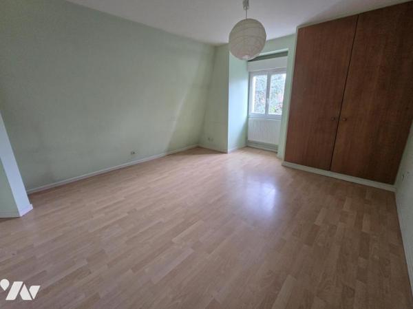 QUARTIER PAVILLONAIRE Proche des commerces de l'Avenue de la République