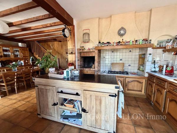 Maison à vendre 5 pièces de 166 m²