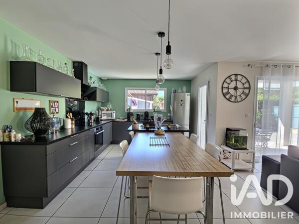 Maison à vendre 4 pièces 100 m² Le Barp