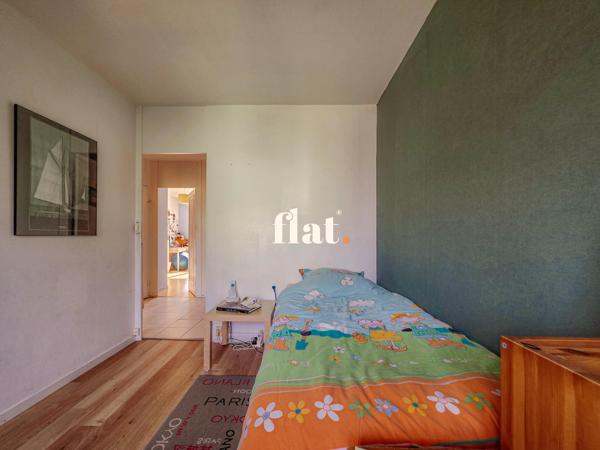 Appartement T6+ CAVE+ parking libre / Beausejour - Plaisance / tram 3