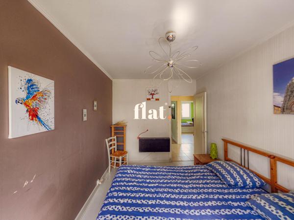 Appartement T6+ CAVE+ parking libre / Beausejour - Plaisance / tram 3