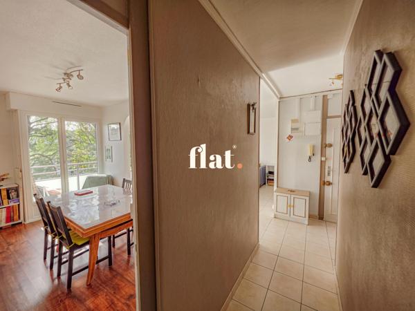 Appartement T6+ CAVE+ parking libre / Beausejour - Plaisance / tram 3