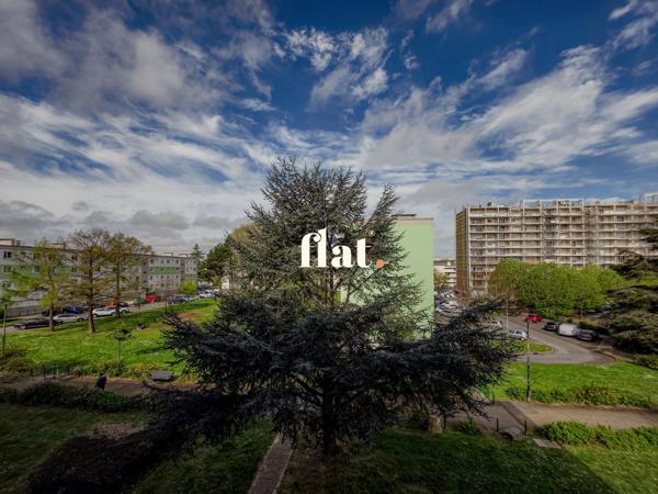 Appartement T6+ CAVE+ parking libre / Beausejour - Plaisance / tram 3