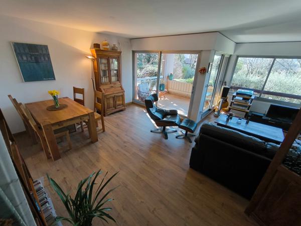 Appartement à vendre    4 pièces • 103 m2 Nîmes