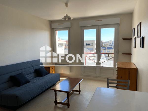 Location Studio meublé 23.22 m² - 16 RUE GASTELIER Le Mans 72000