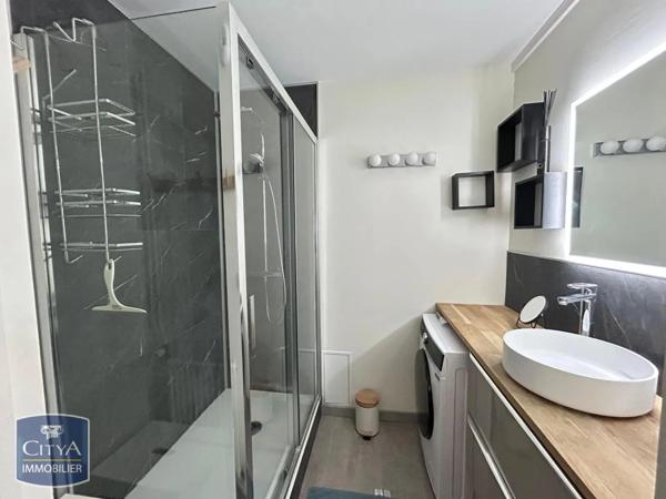 Appartement à louer 2 pièces 50.12m²