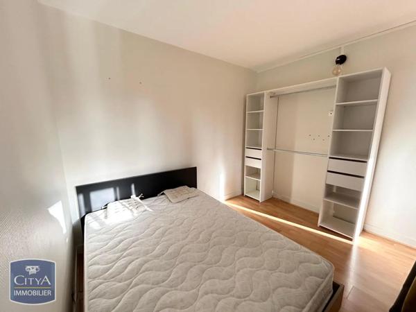 Appartement à louer 2 pièces 50.12m²