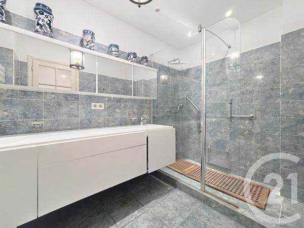 Appartement F5 à vendre  5 pièces - 173 m2 CANNES - 06