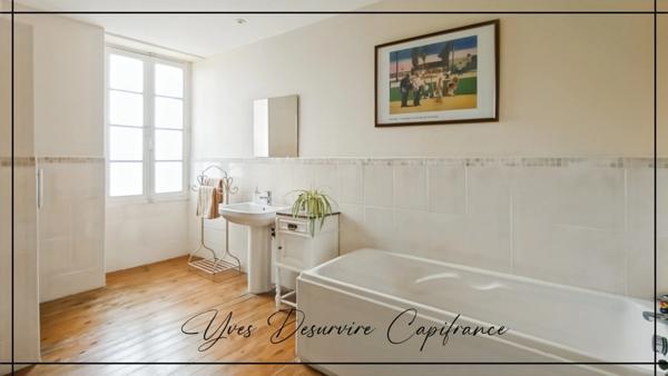 Maison à vendre 6 pièces LAUZUN (47)