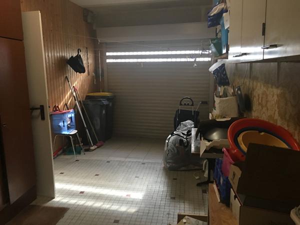 ROCHEFORT Maison ville Quartier Gambetta 3 chambres+ bureau, garage et un jardin clos.