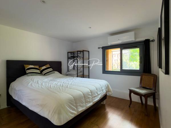 Maison à vendre 8 pièces de 242 m²