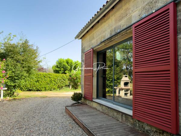 Maison à vendre 8 pièces de 242 m²