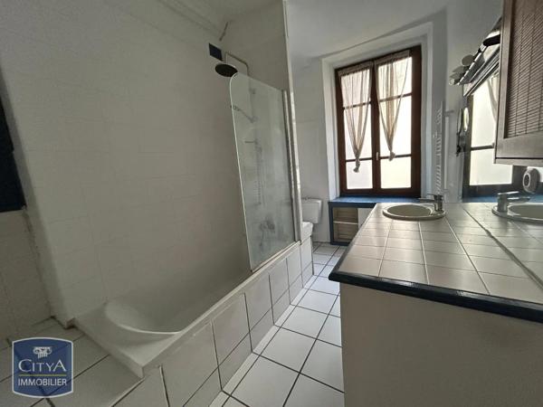 Appartement à louer 2 pièces 58.83m² Grenoble (38000)