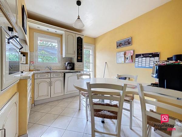 Pavillon de plain-pied à Mamers 120 m2 3 chambres