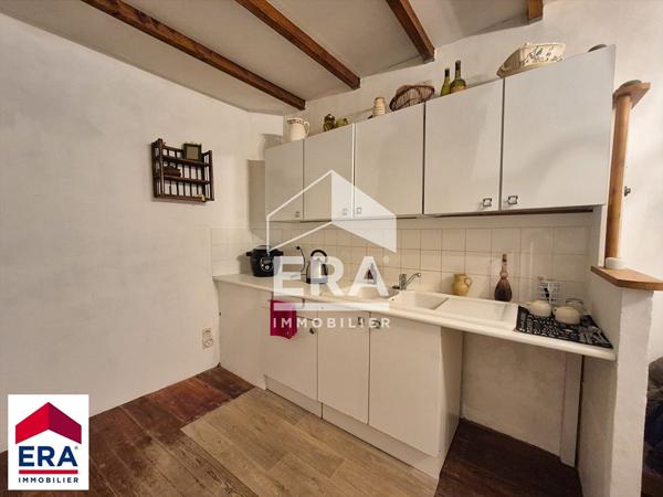 Maison de village de caractère avec extérieurs