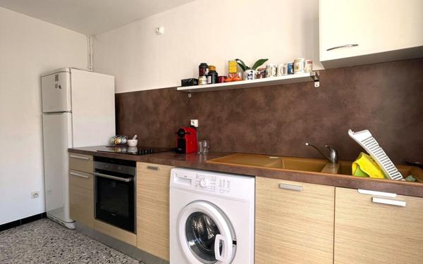 Maison à vendre    3 pièces •  Vallon-Pont-d'Arc