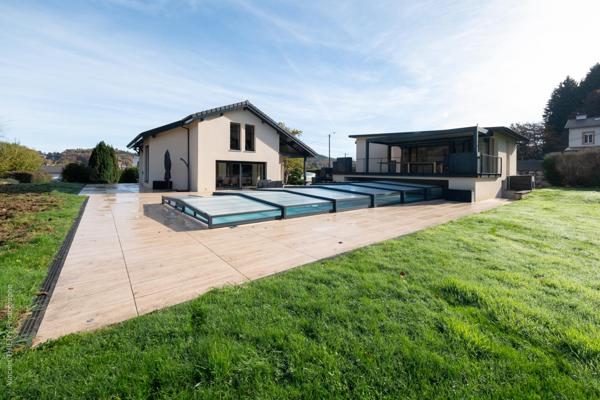 Somptueuse villa dans une cadre exceptionnel, excellent état général, prestations haut de gamme, performances énergétiques au top !