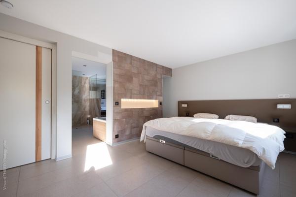 Somptueuse villa dans une cadre exceptionnel, excellent état général, prestations haut de gamme, performances énergétiques au top !