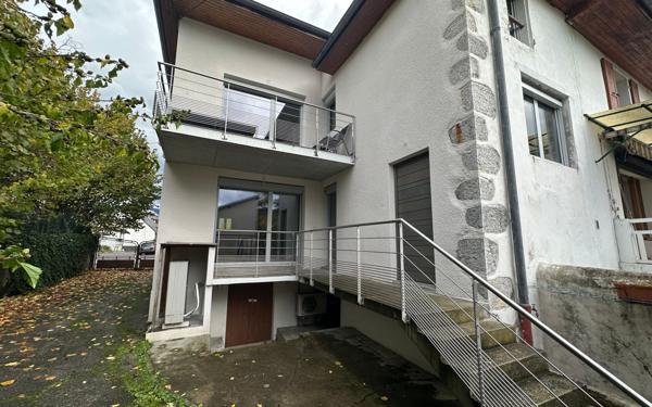 Appartement à vendre    4 pièces •  Albens