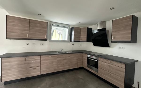 Appartement à vendre    4 pièces •  Albens