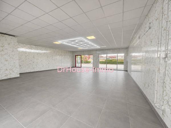 Commerce à vendre de 180 m²