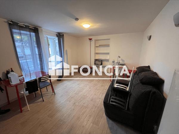 Location Studio 24.79 m² - 10 RUE MARIE DORVAL Lorient 56100