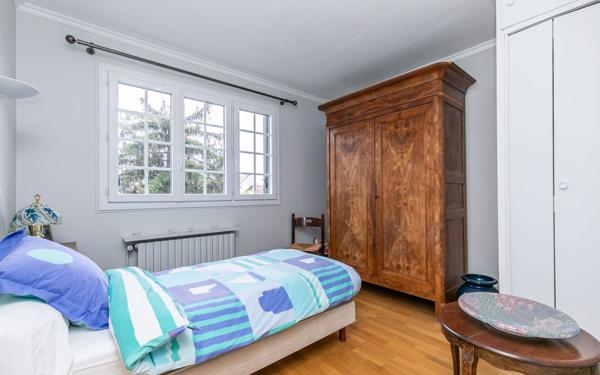 Maison à vendre    5 pièces • 119 m2 Saint-Maur-des-Fossés