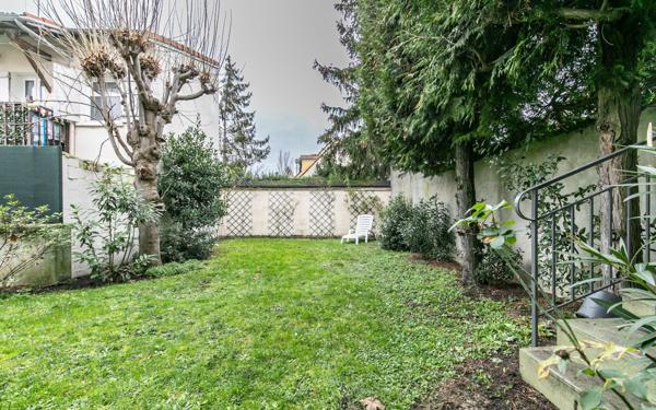 Maison à vendre    5 pièces • 119 m2 Saint-Maur-des-Fossés