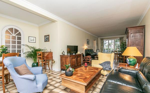 Maison à vendre    5 pièces • 119 m2 Saint-Maur-des-Fossés