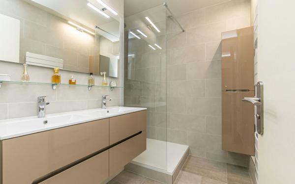 Maison à vendre    5 pièces • 119 m2 Saint-Maur-des-Fossés