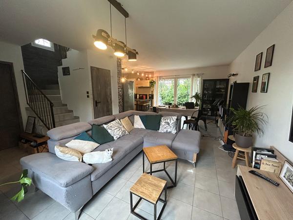 A VENDRE Maison Entraigues Sur La Sorgue 4 pièce(s)