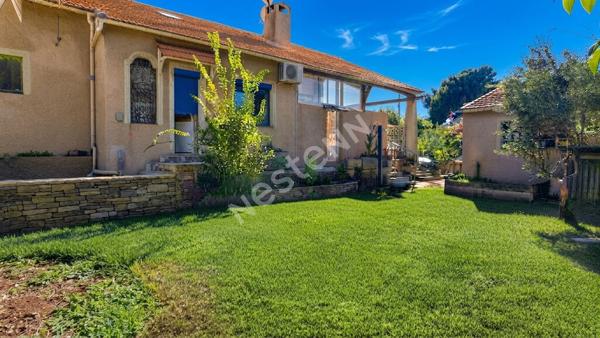 Maison de Plain pied 5 pièces 149 m2 à Martigues Lavéra