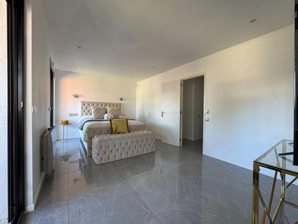 Maison 5 pièces 193 m2