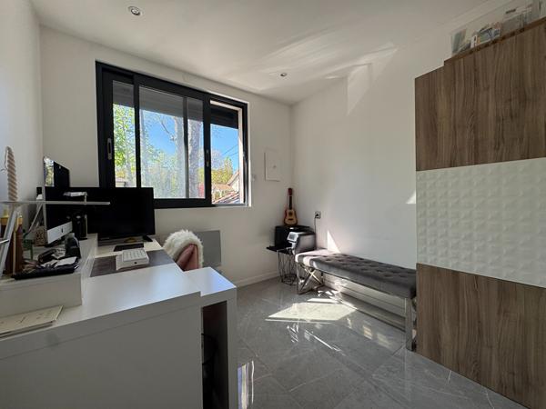 Maison 5 pièces 193 m2