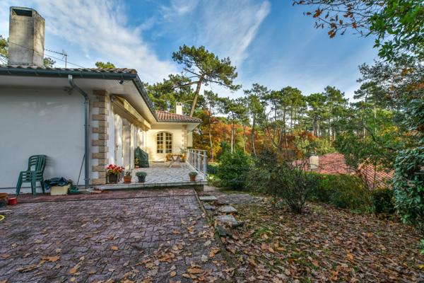 Arcachon (33120) Villa 5 pièces sur terrain de plus de 1 000 m²
