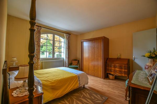 Arcachon (33120) Villa 5 pièces sur terrain de plus de 1 000 m²