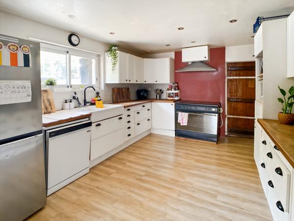 Maison 5 pièces - 160 m² Exclusivité efficity