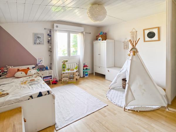 Maison 5 pièces - 160 m² Exclusivité efficity