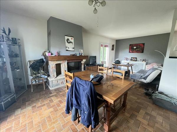 Maison à vendre |  Mehun-sur-Yèvre |  5 pièces | 93 m²