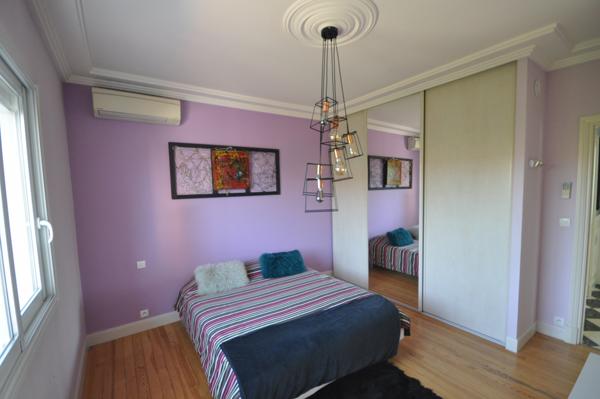 SAINT ORENS DE GAMEVILLE-Maison T10 300 m² Saint-Orens-de-Gameville (31650)